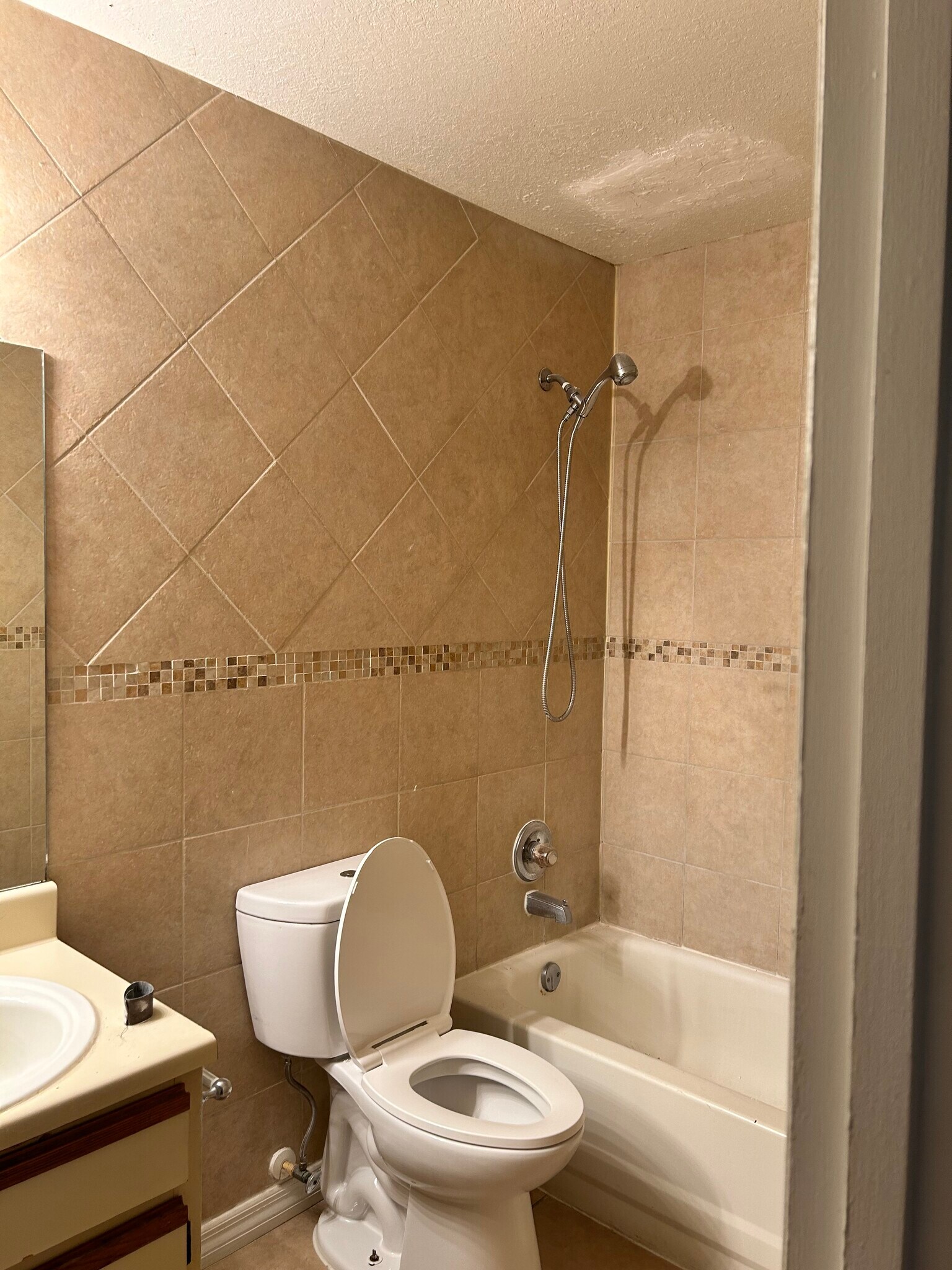Bathroom - 5530 Chrishire Way
