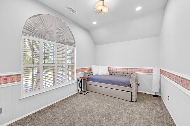 Building Photo - 8307 Summer Reef Dr