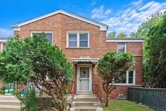 Building Photo - 1122 N Harlem Ave