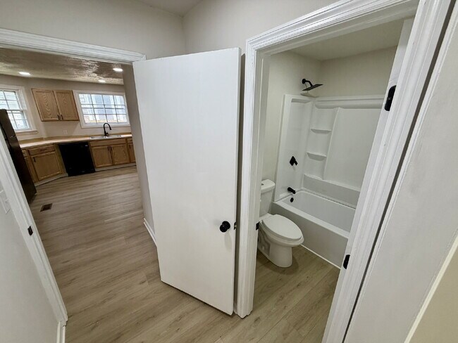 Building Photo - Newly Remodeled 2BR/2BA East Nashville Home with Covered Front Porch, Huge Deck, Spacious Backyar...