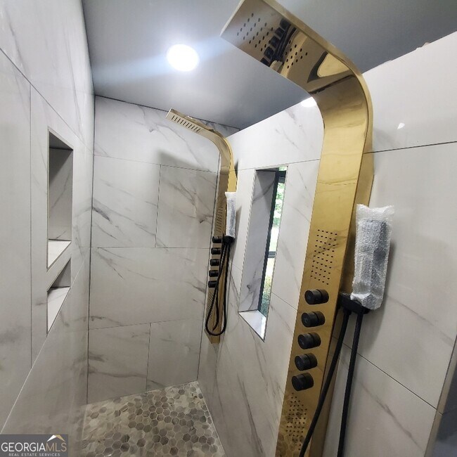 Building Photo - 1285 Dallas Hwy