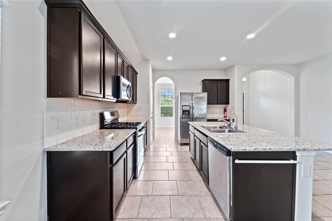 Building Photo - 4205 Birch Colony Ct