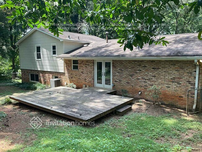 Building Photo - 306 Concord Woods Dr SE