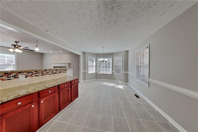 Building Photo - 76 Riverbend Trail