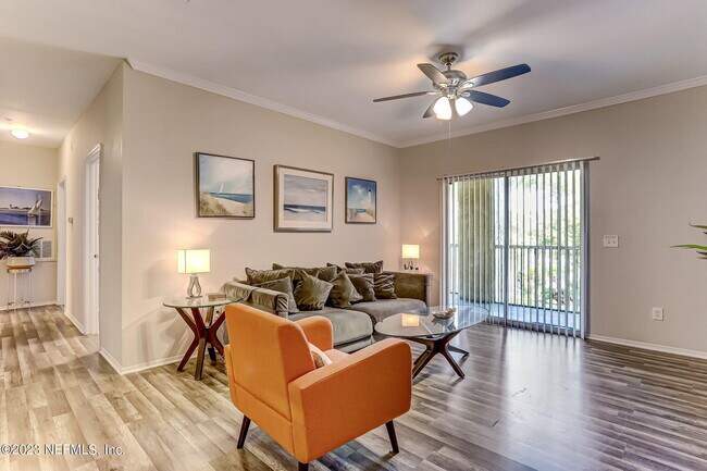 Building Photo - 170 Veracruz Dr