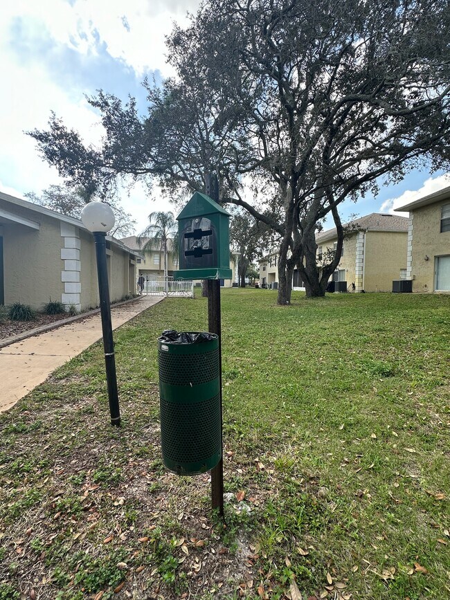 Building Photo - 5206 Sunridge Palms Dr