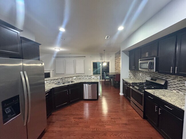 Building Photo - 1052 Spacious Skies Ln