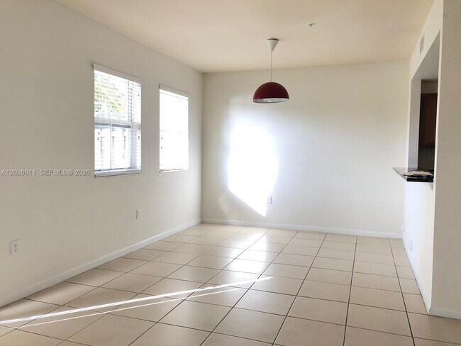 Building Photo - 8960 NW 97th Ave