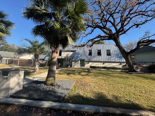 Building Photo - 12418 Honeywood Trail