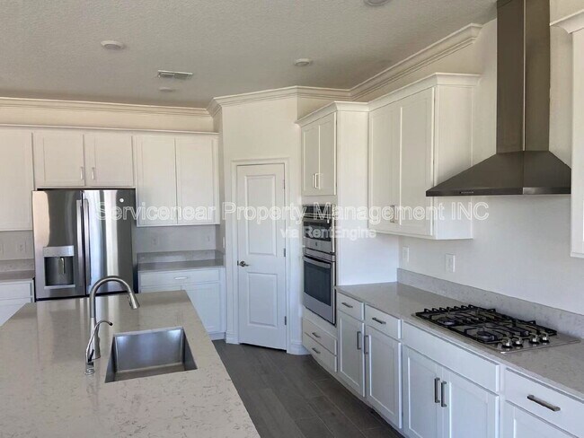 Building Photo - 7113 119th Ct E