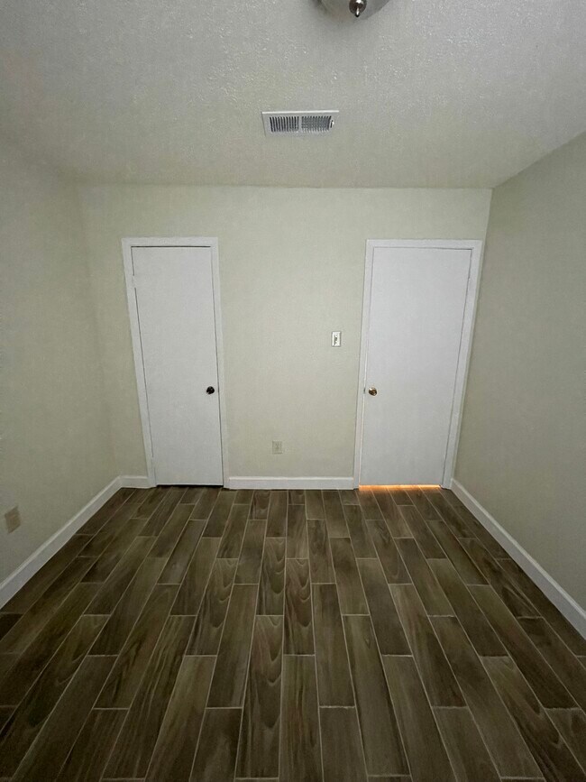 Building Photo - 2436 Tattersall Dr