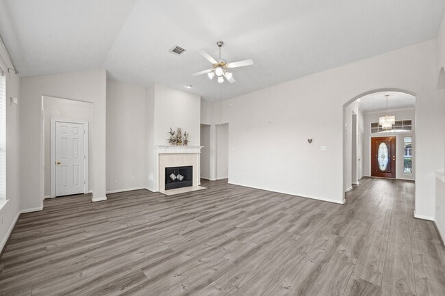 Building Photo - 23818 Indian Hills Way