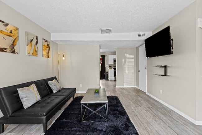 Building Photo - 100 Mosby Cir