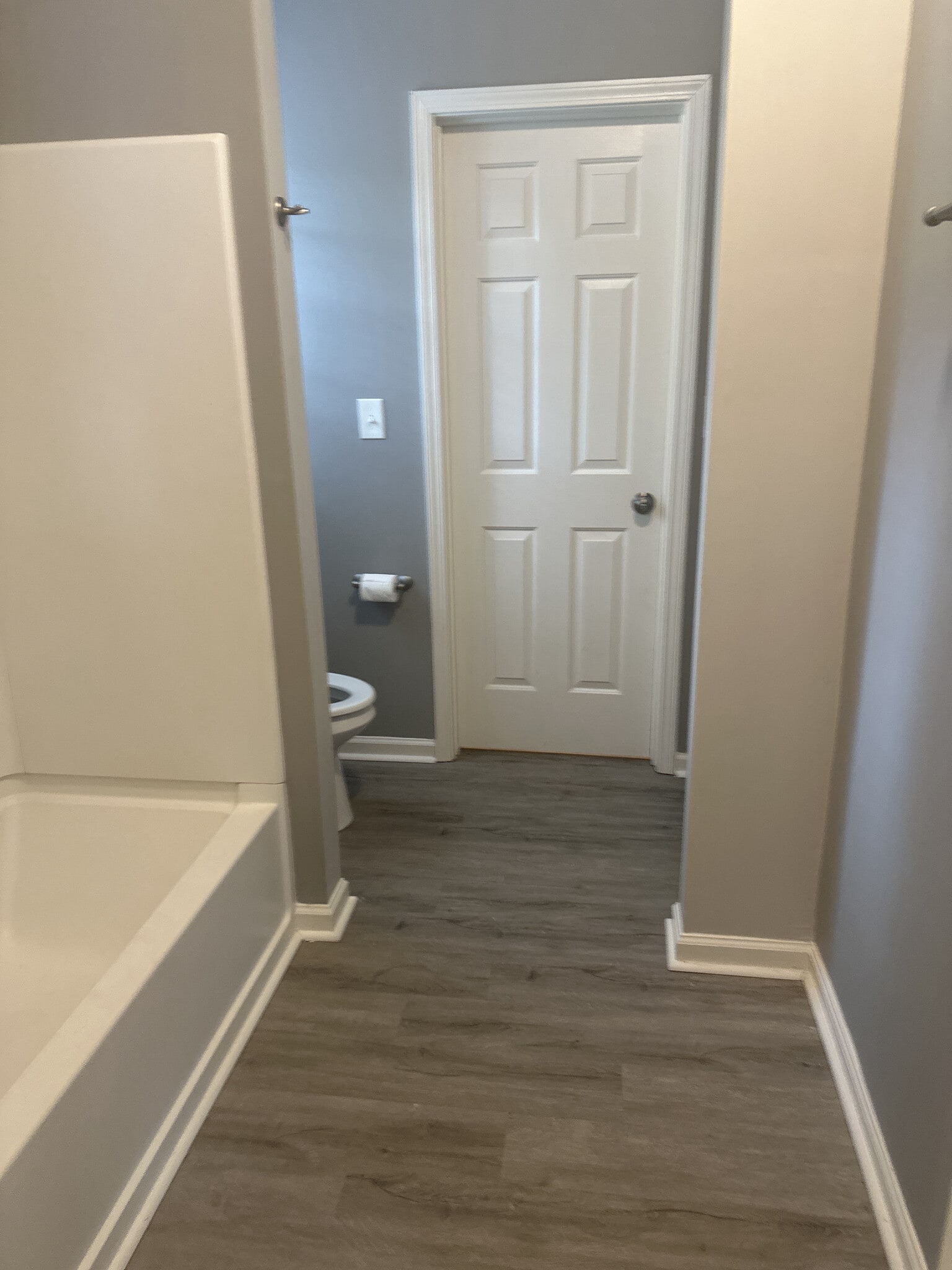 Building Photo - Room in House on Etheridge Dr NW