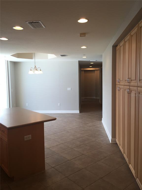 Building Photo - 11 San Marco St