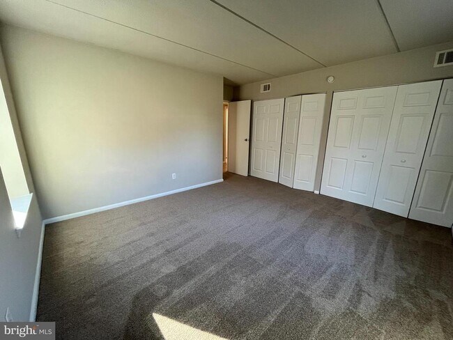 Building Photo - 1316 West Chester Pike