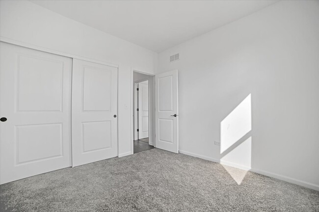 Building Photo - NEW CONSTRUCTION 3BED, 3BATH TOWNHOUSE IN ...