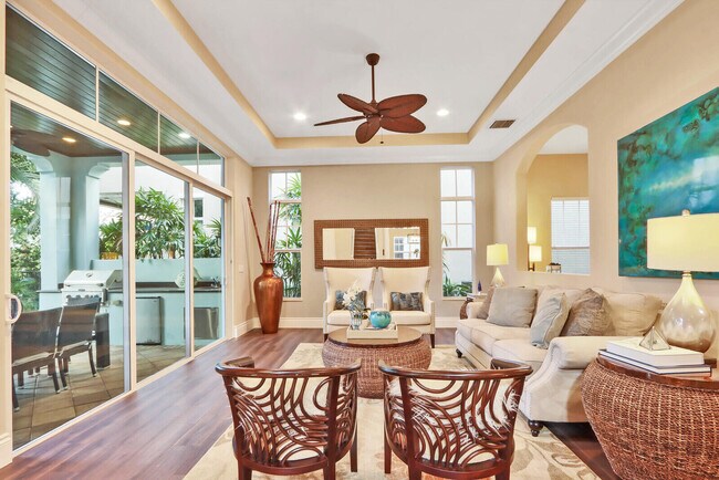 Building Photo - 124 Tulip Tree Ct