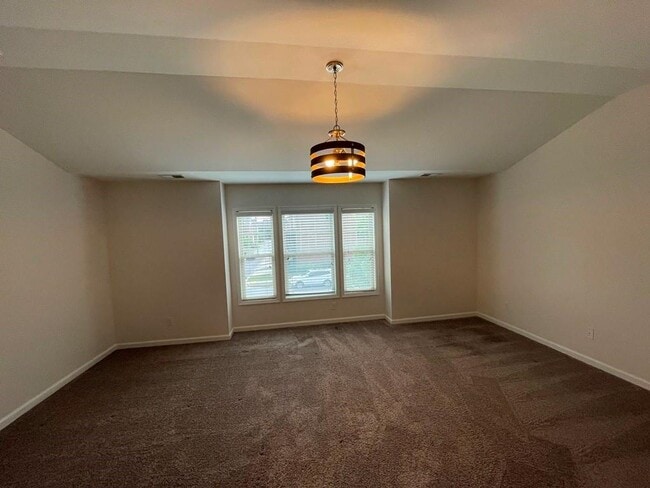 Building Photo - 3470 New Fawn Ln