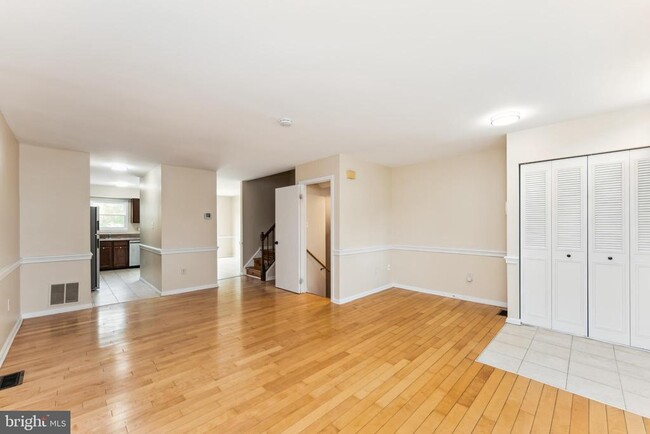 Building Photo - 3619 Childress Terrace