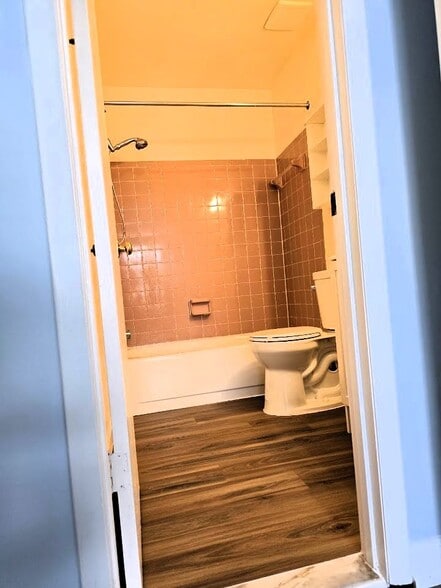 Building Photo - 2033 N Cameron St