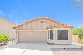 Building Photo - 425 W Jersey Way