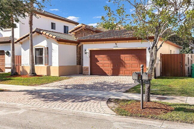 Primary Photo - 23142 SW 104th Ct