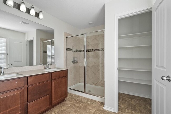 Building Photo - 14120 Purple Azalea Dr
