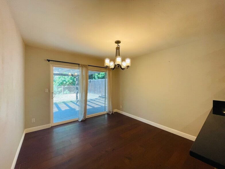 Building Photo - 5664 Campanile Way