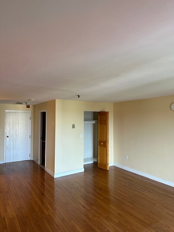 Building Photo - 115 W Squantum St
