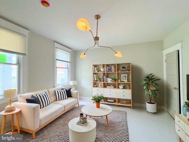 Building Photo - 4025 Kansas Ave NW