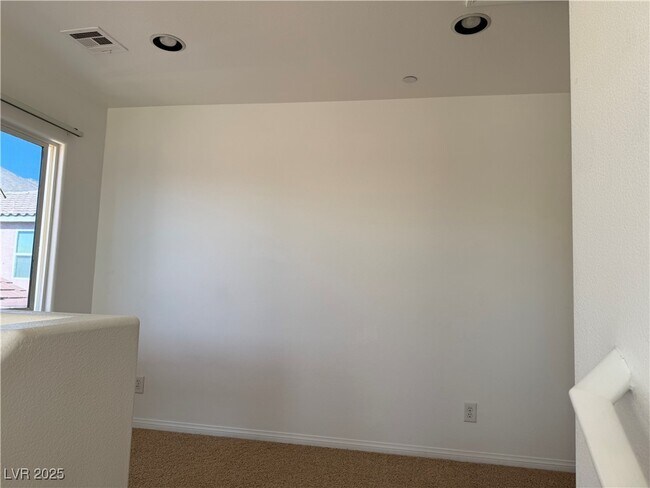Building Photo - 10556 Gibbous Moon Dr