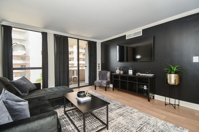 Building Photo - 3525 Sage Rd