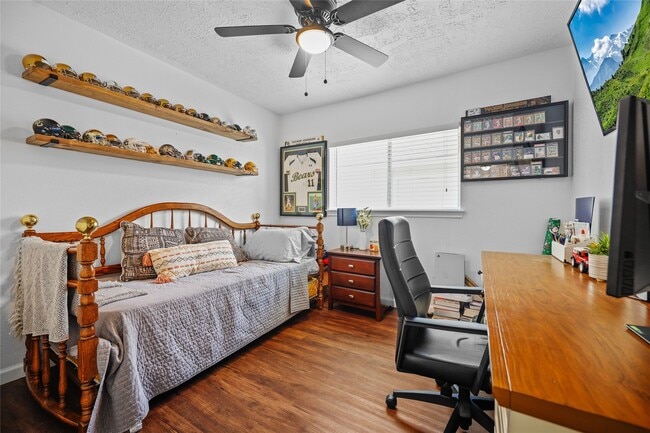 Building Photo - 2919 Creek Manor Dr