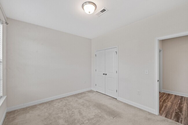 Building Photo - Spacious 4bd/3ba in Franklinton