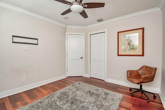 Building Photo - 16081 Sierra Palms Dr