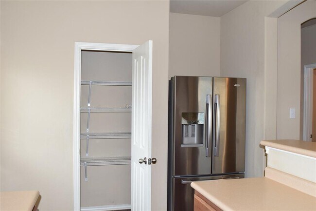 Building Photo - 11717 Alexs Ln