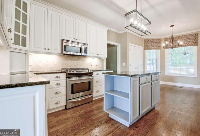 Building Photo - 50 Peninsula Cir