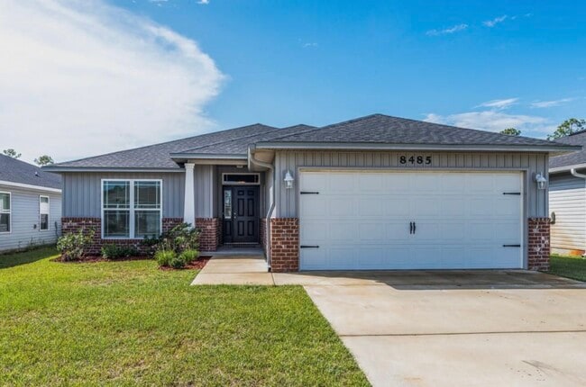 Building Photo - 8485 Island Dr