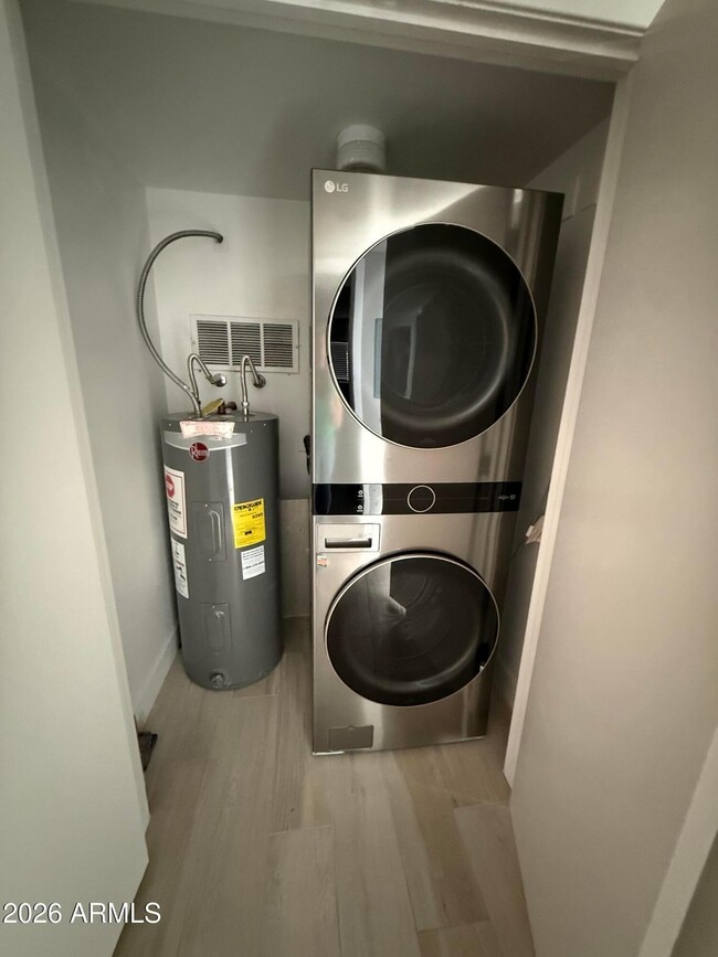 Building Photo - 7601 E 2nd St