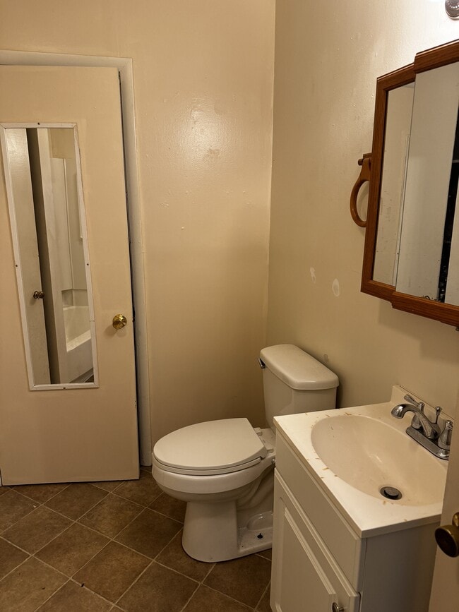 Building Photo - 3520 Dulaney Rd