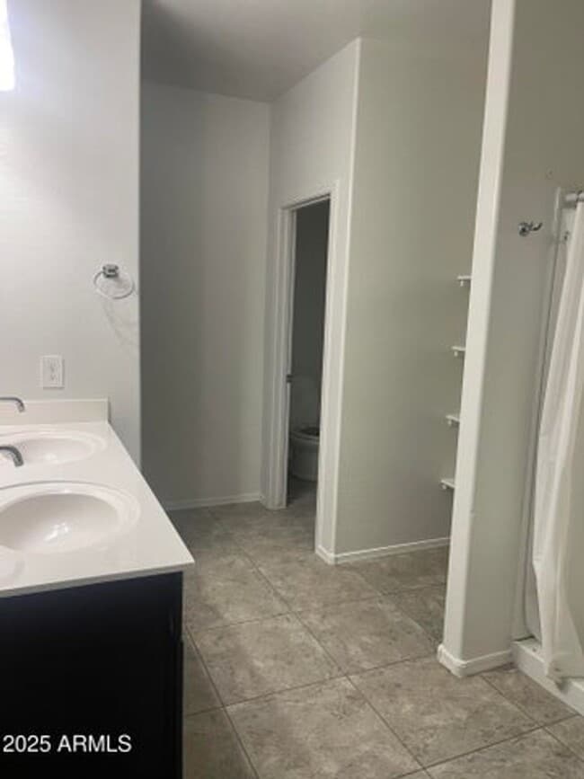 Building Photo - 4607 W Basil Ave