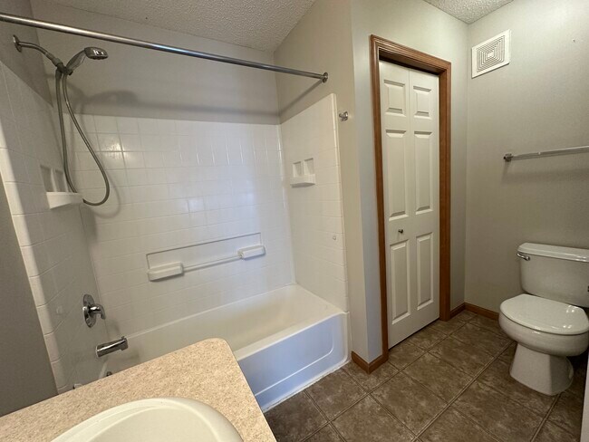 Building Photo - 4880 149th St N