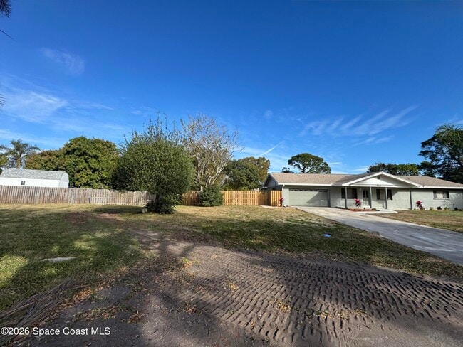 Building Photo - 540 Elliott Dr