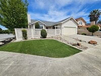 Building Photo - 1000 Peach Ct