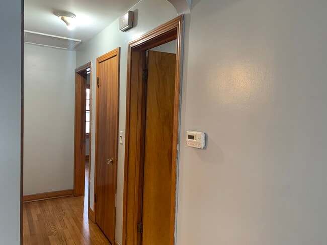 Building Photo - 2513 18th Ave