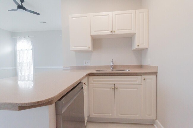Building Photo - 4729 Wild Iris Dr