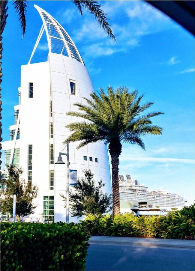 Building Photo - 408 Harrison Ave