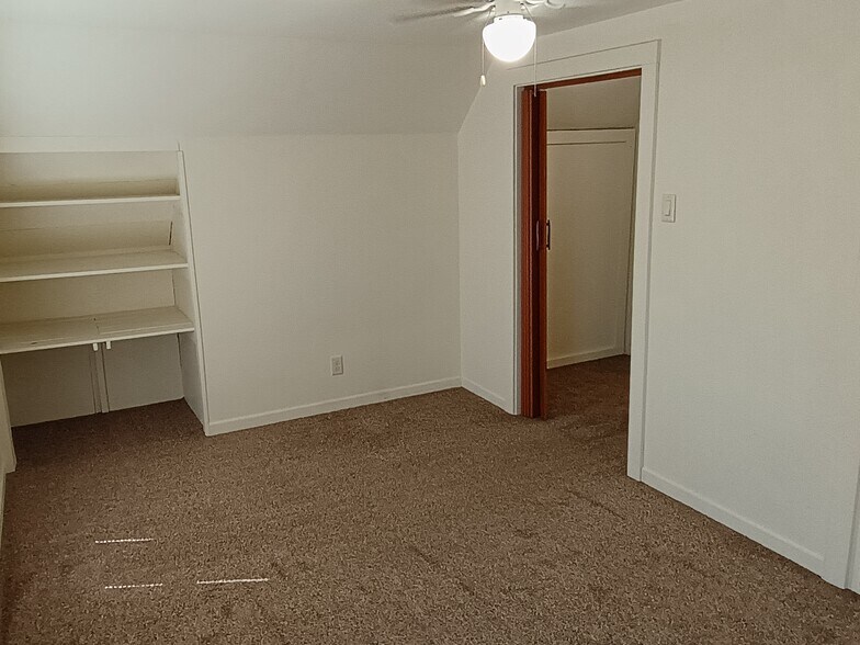Bedroom 4 - 107 N Park Ave