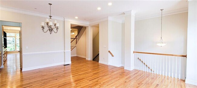 Building Photo - 1288 Creekside Terrace SE
